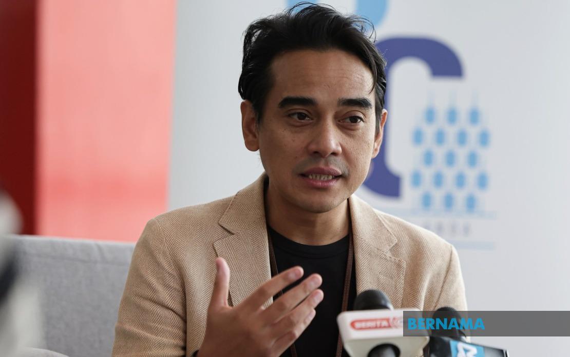Journalists Must Master AI Skills to Thrive, Says Broadcasting Chief Ashwad