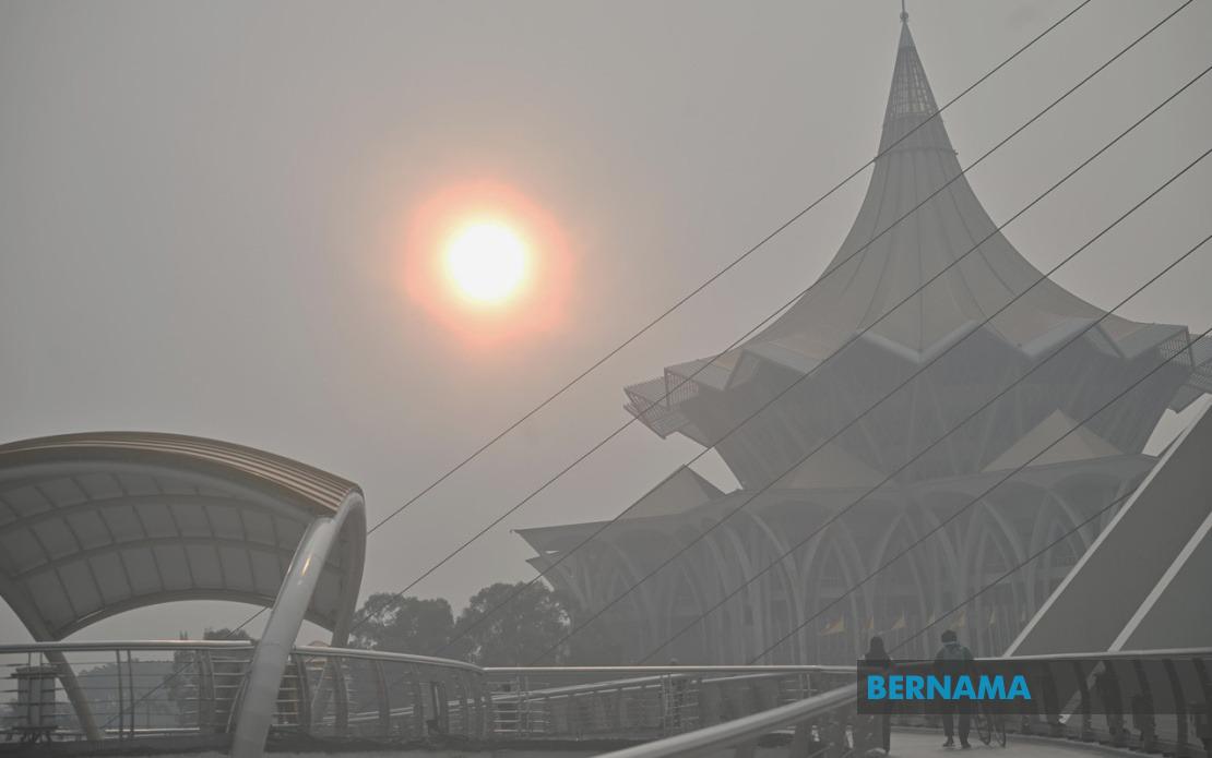 Nearly 600 Sarawak Schools Shut as Severe Drought Threatens Region