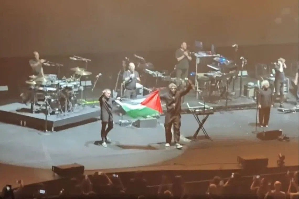 Massive Attack banned from Singapore after Palestinian flag incident at concert