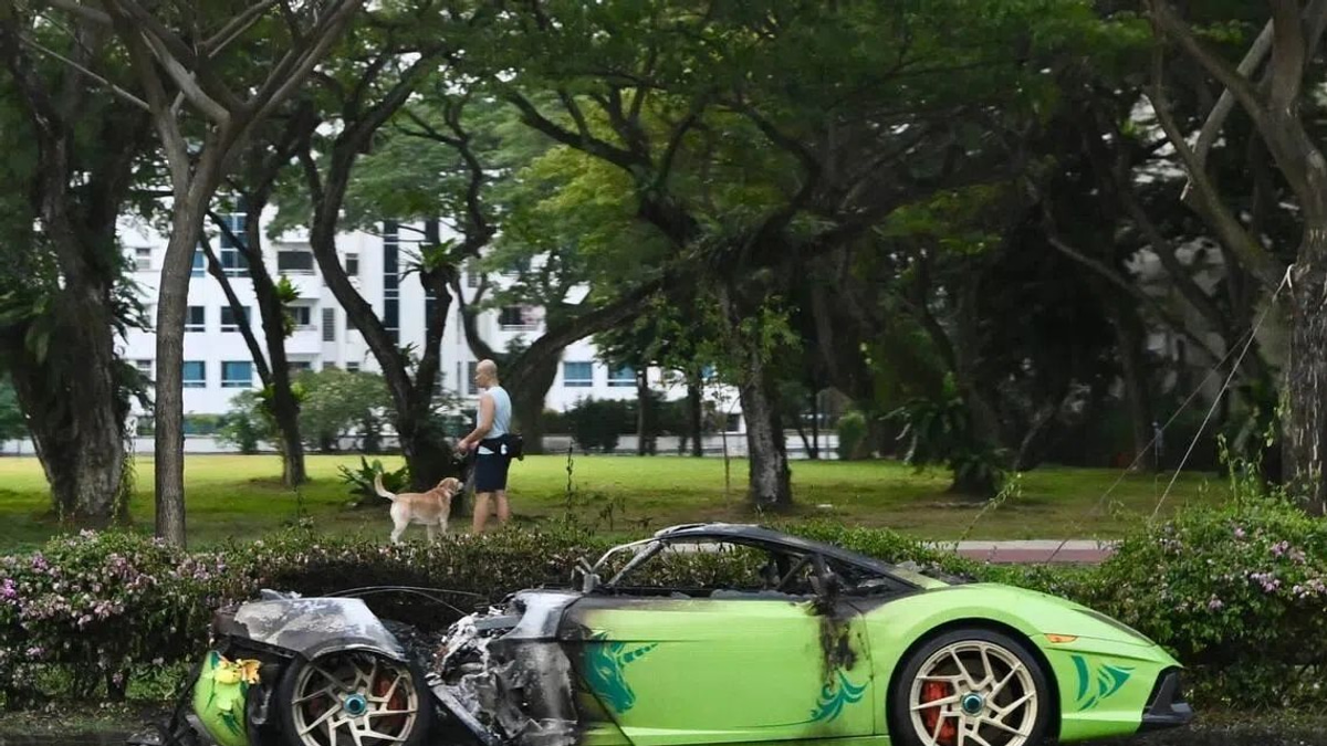 Singapore's East Coast Parkway disrupted after sports car fire; commuters face lengthy delays
