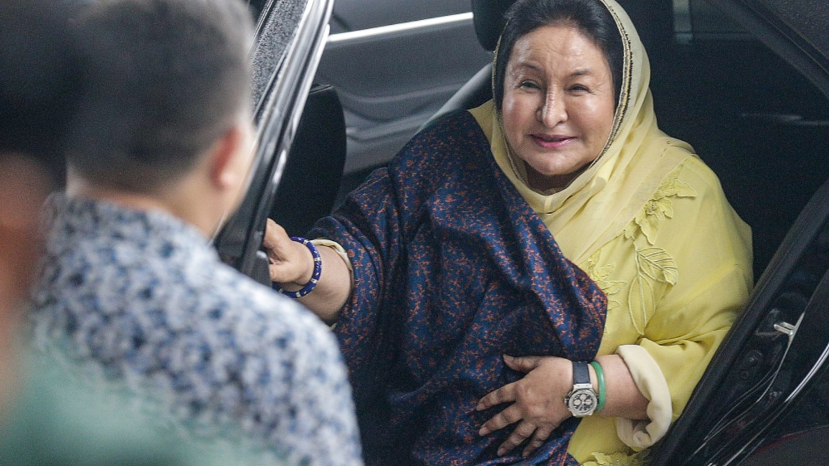 Federal Court Rejects Rosmah's Attempt to Challenge Judge Recusal Ruling in Solar Hybrid Graft Case