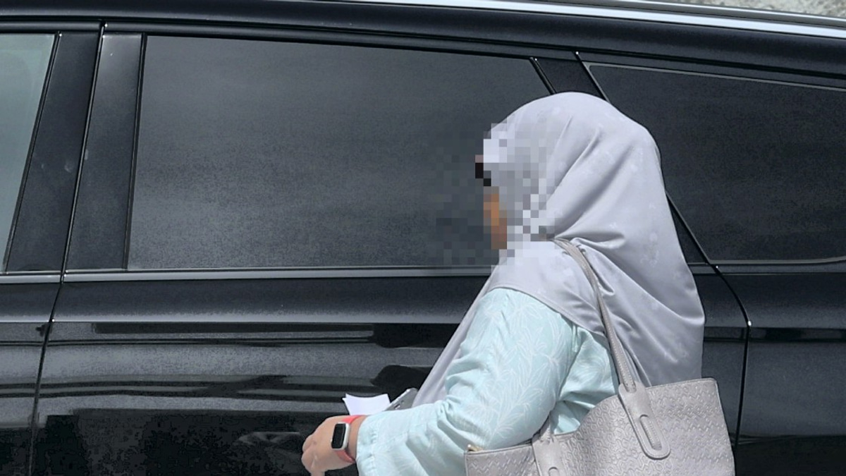 Ex-CFO of Tabung Haji-linked firm returns for second day of MACC questioning over RM370m share deal