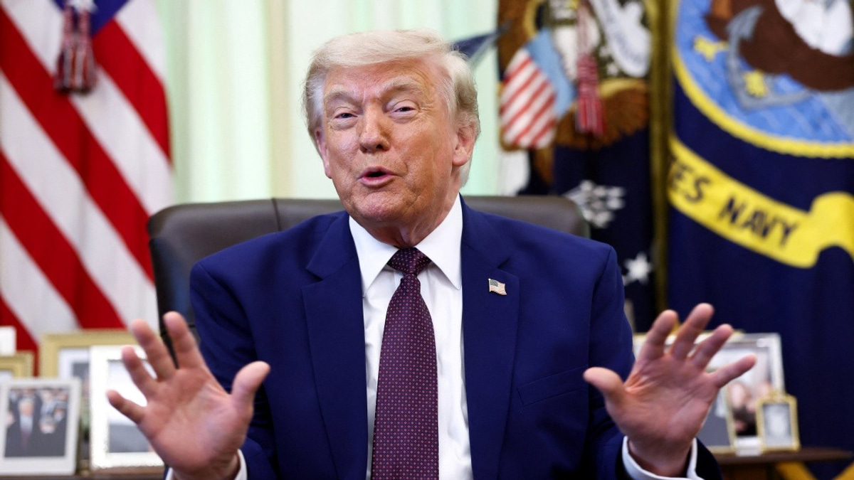 Trump Pushes Republican Senators to Pass Voting Restrictions Before August Recess