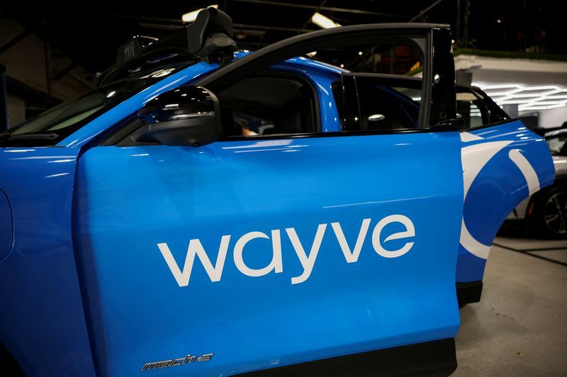 Wayve's AI-Driven Approach Reshapes Autonomous Vehicle Race, Attracting Major Automakers