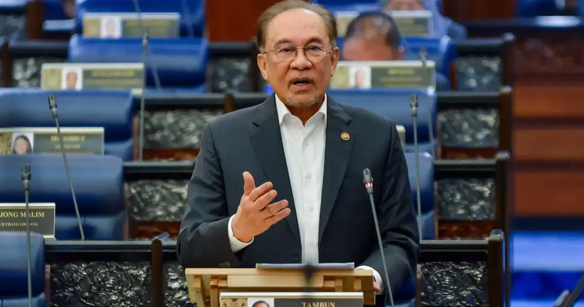 Anwar Urges Patience as Government Pursues Mandate, Rejects Early Election Calls