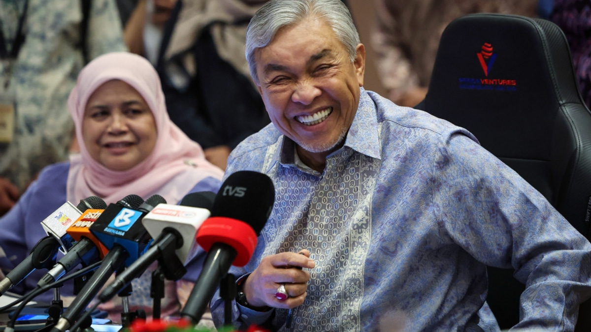 Zahid Reaffirms BN's Commitment to Unity Government Through End of Parliament Term