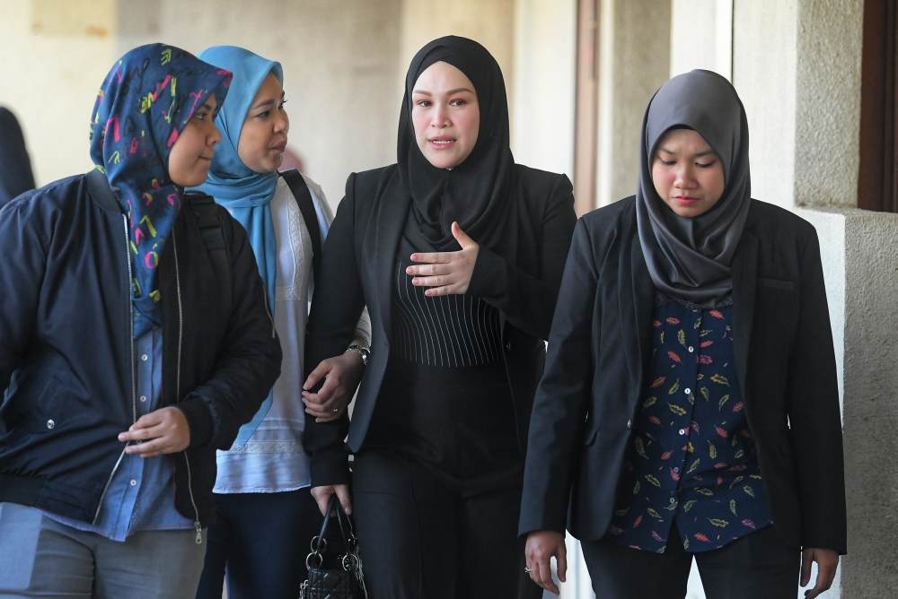 Zizie Izette Appears in Court as Verdict Looms in RM2.8 Million Corruption Case