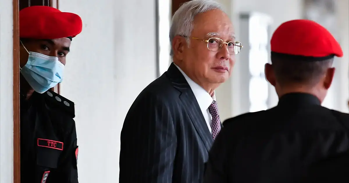 Najib's Legal Team Challenges Timing and Impartiality of 1MDB Fraud Investigation