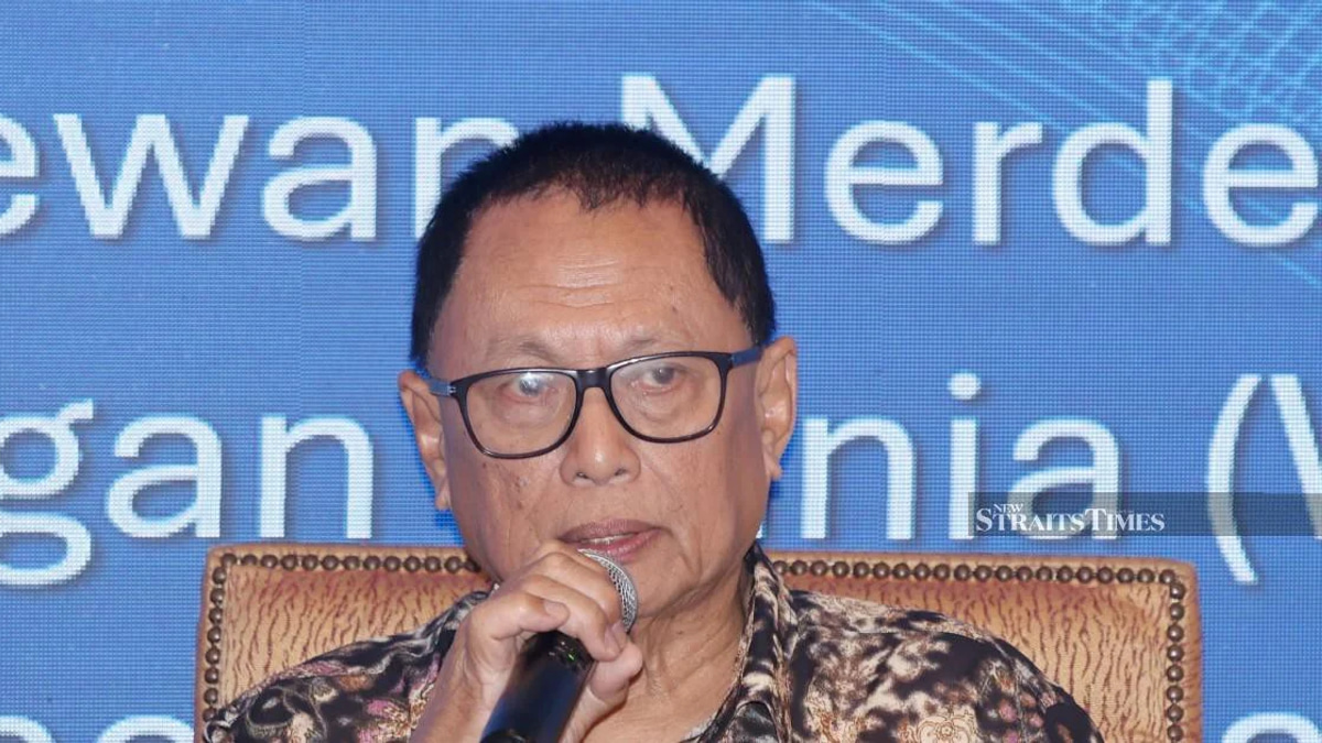 Puad's Resignation Bid Was Wake-Up Call for Umno Leadership, Says Ex-Aide