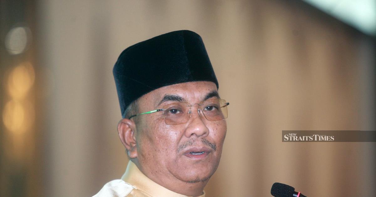 Police summon Sanusi and Rembau Umno leader over Negri Sembilan campaign remarks