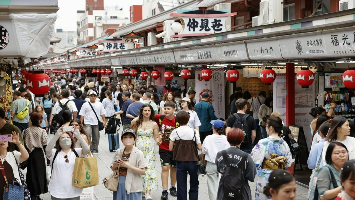 Japan's Summer Outbound Travel Set to Decline for First Time Since COVID Recovery