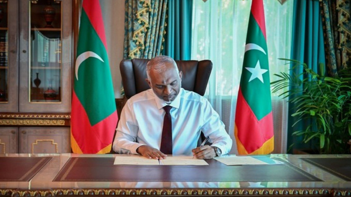 Maldives President Muizzu Reaffirms Ties With Malaysia on National Day