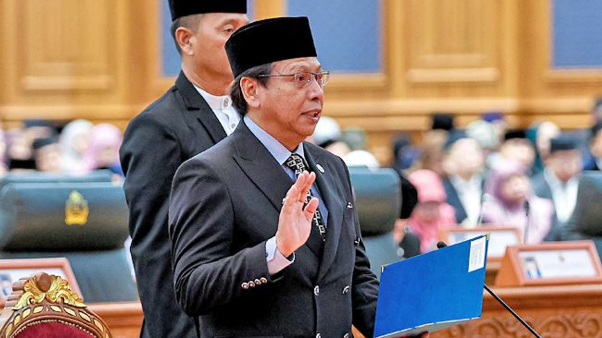 Brunei swears in four new Cabinet ministers to Legislative Council