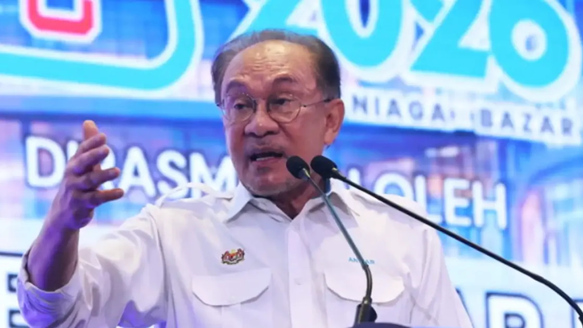 Anwar Cracks Down on Loan Abuse at Bumiputera Agencies, Citing Luxury Spending