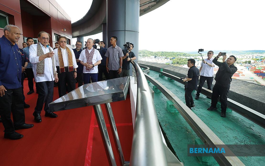 Federal Government Backs Sarawak's Capacity to Manage Bintulu Port Following Status Transfer