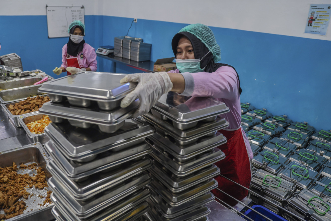 Prabowo Orders Strategic Reviews of Free Meals and Red and White Cooperative Programmes