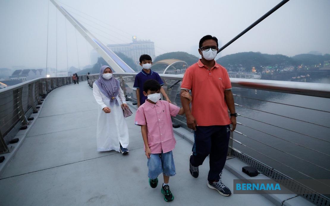 Health Experts Warn Malaysians to Monitor Air Quality and Take Protective Steps During Haze Season