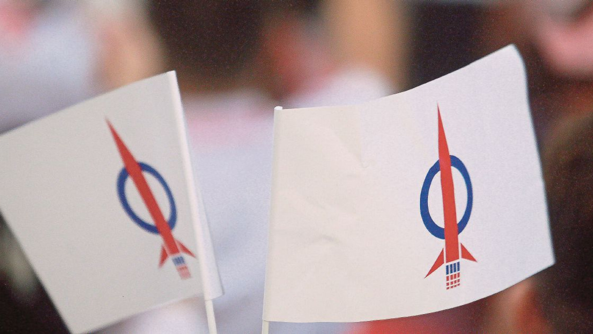 DAP's August Congress Vote Could Reshape Malaysia's Coalition Government