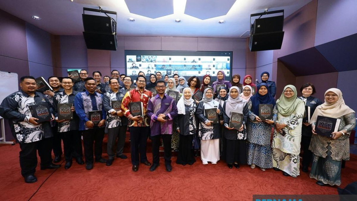 INTAN Strengthens Language Officers' Skills Through Specialised Workshop Programme