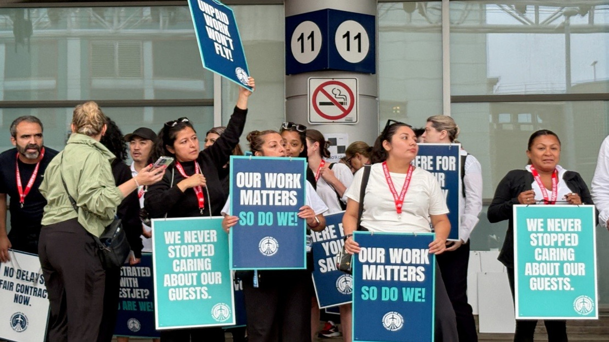 WestJet Strike Grounds 250,000 Passengers as Canadian Airline Faces Labour Impasse