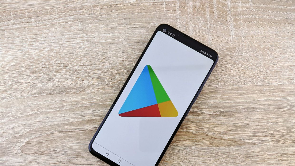 Google Backs Down on App Store Plan, Will Allow Rivals Inside Play Store
