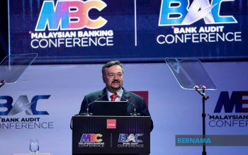 Malaysian Banks Must Build Trust in AI, Not Just Adopt It, Says Banking Institute
