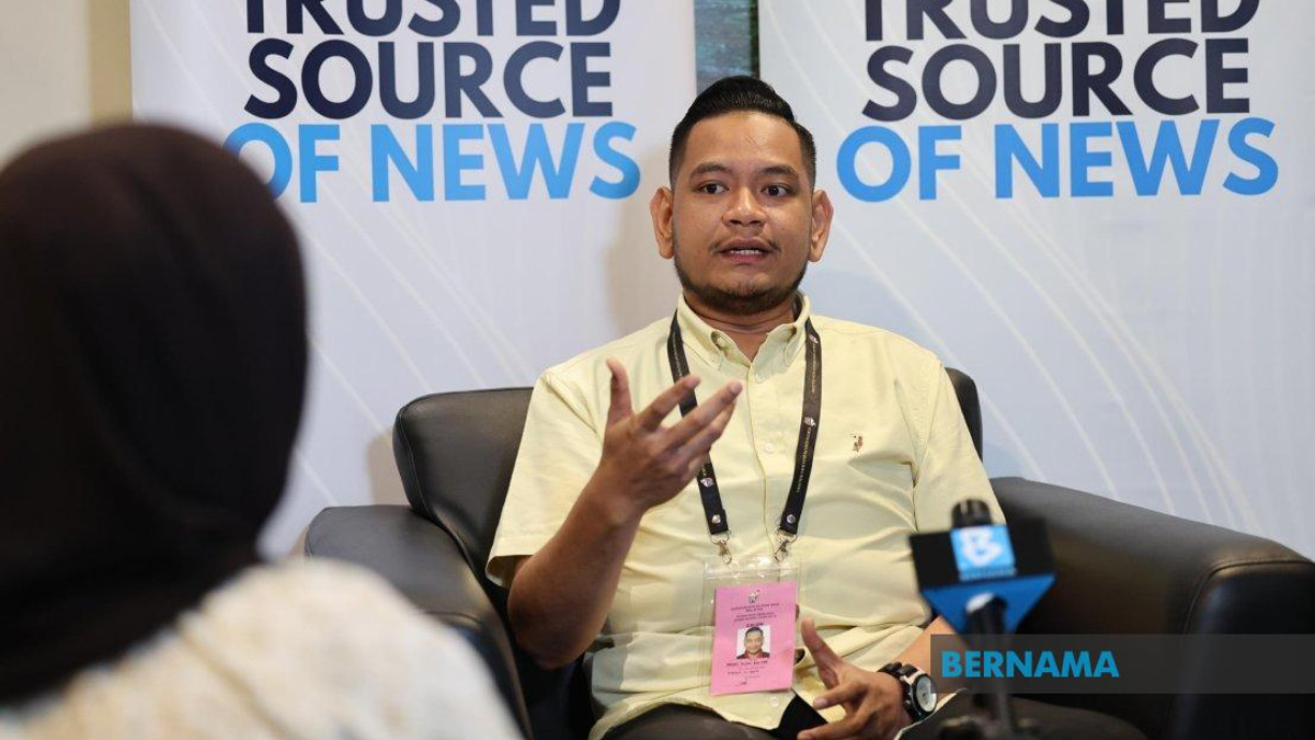 Youth and Dynamism: Amirul Huzni's Fresh Challenge to BN in Sedili