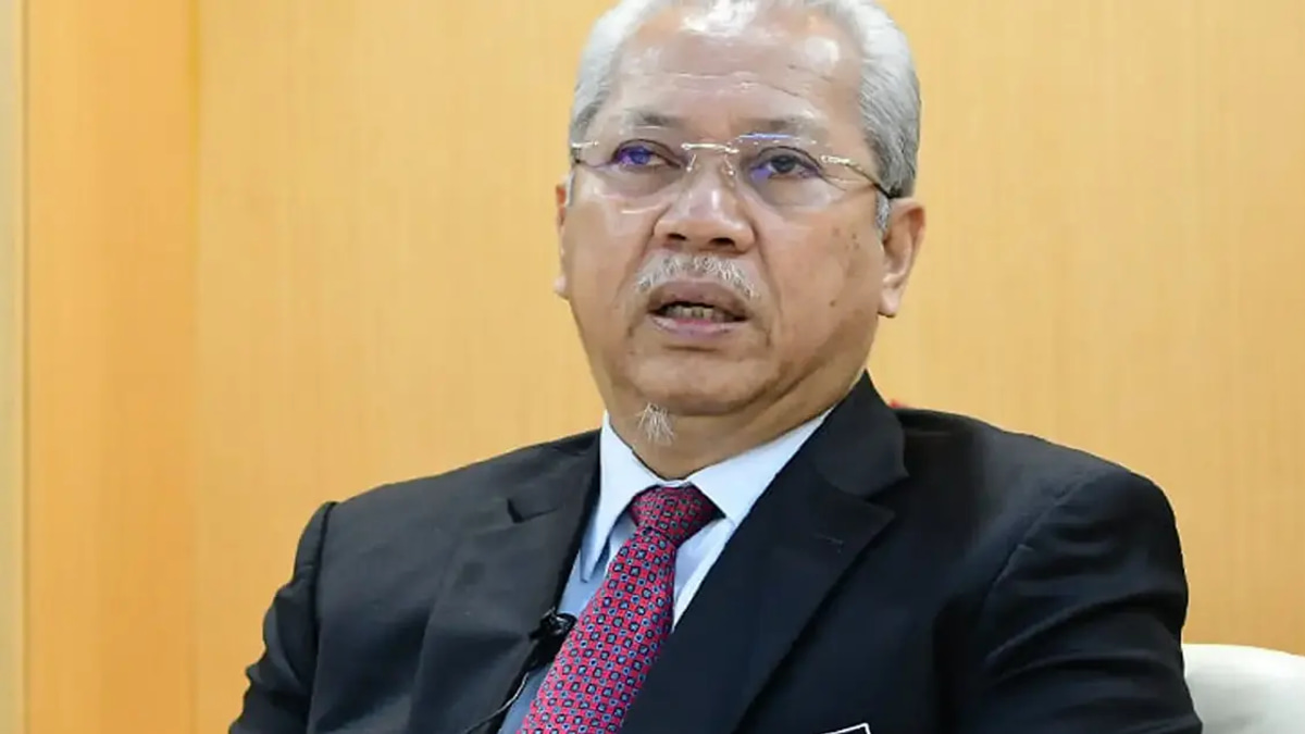 Annuar Urges Restraint as Perikatan Navigates Coalition Tensions
