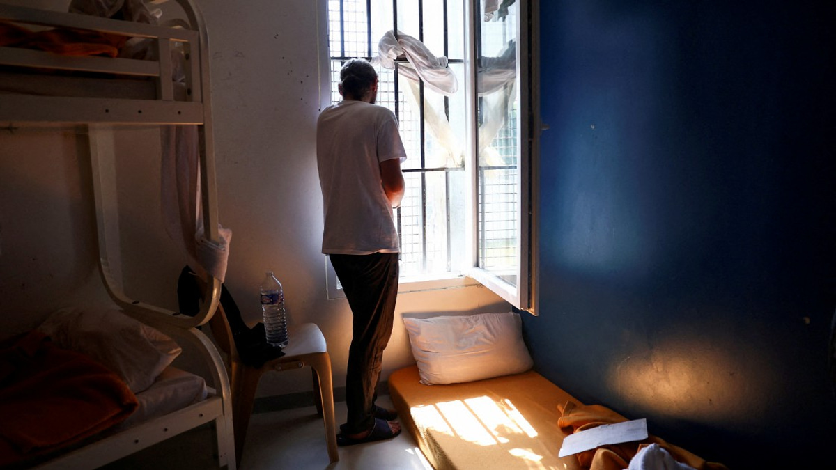 Europe's Ageing Prison System Buckling Under Extreme Heat and Overcrowding