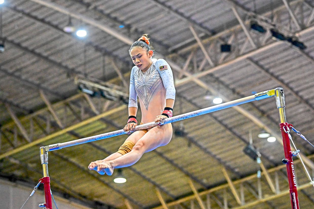 Yeoh secures uneven bars berth as Malaysia posts mixed results on Games' second day