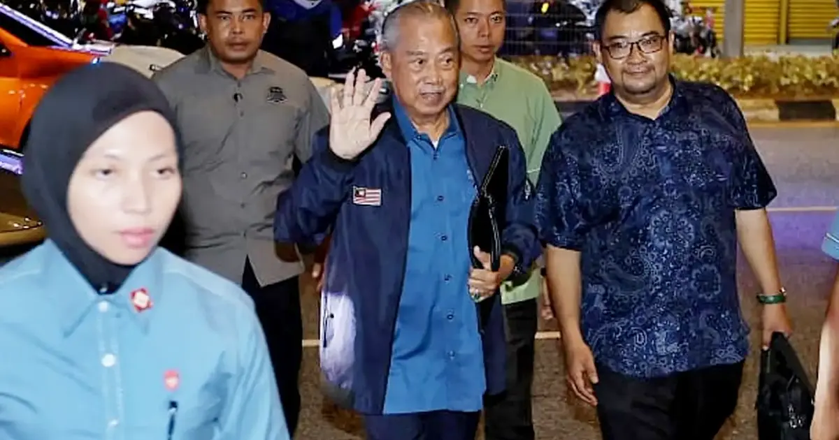 Muhyiddin Convenes Emergency Perikatan Nasional Summit After PAS Severs Ties with Bersatu