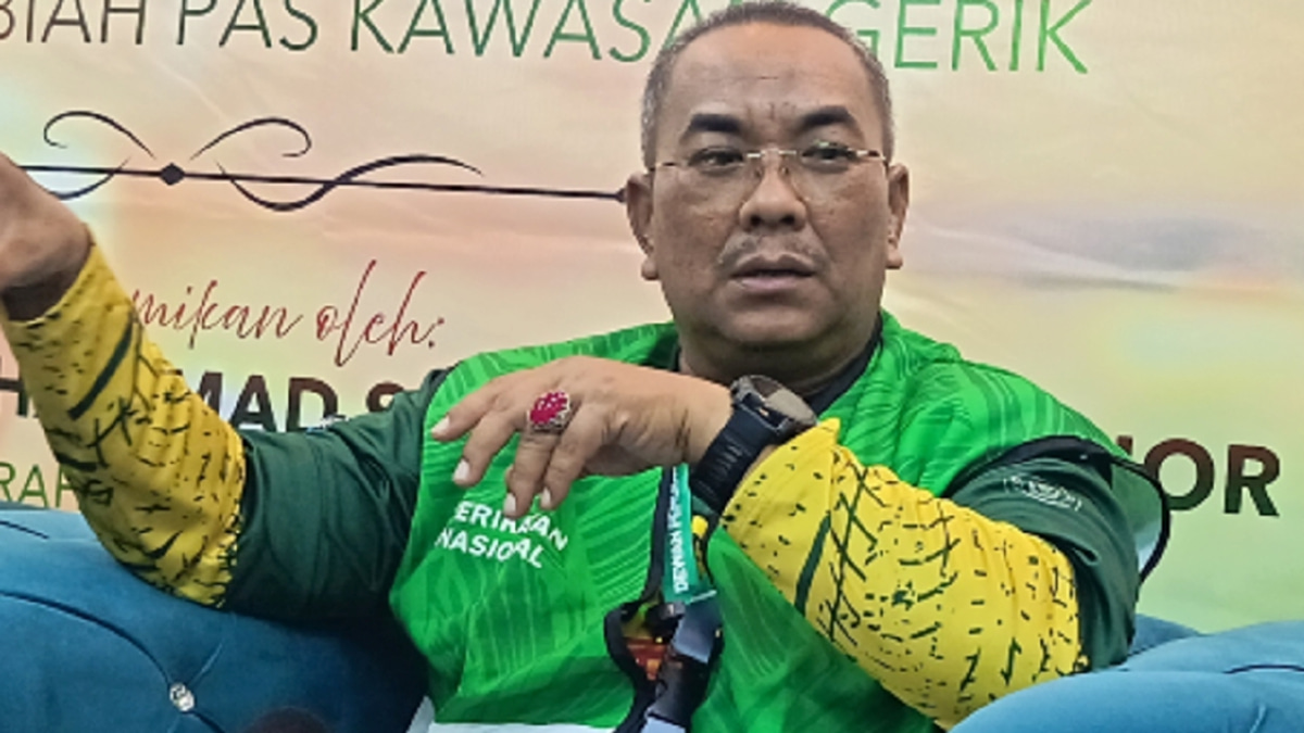 Sanusi Clarifies Gambling Stance Was Aimed at Tycoon Defenders, Not PM Anwar