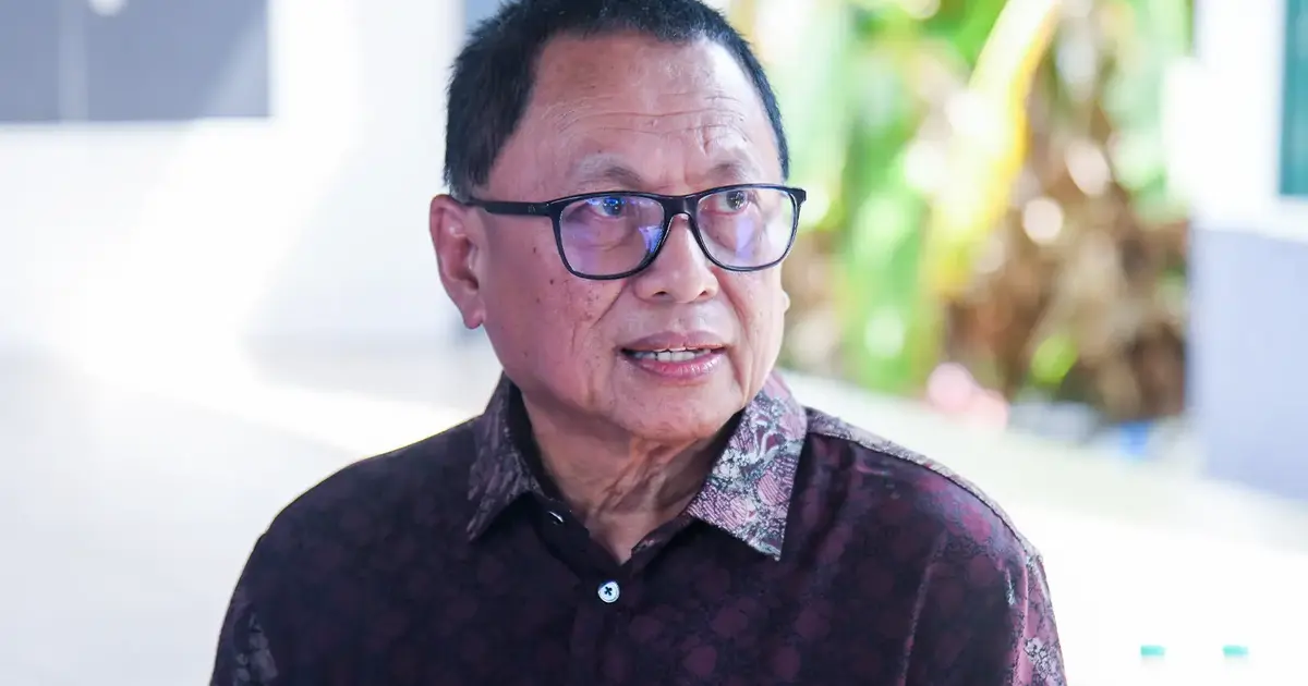 Puad Zarkashi Resigns from Umno Amid Political Realignment in Johor