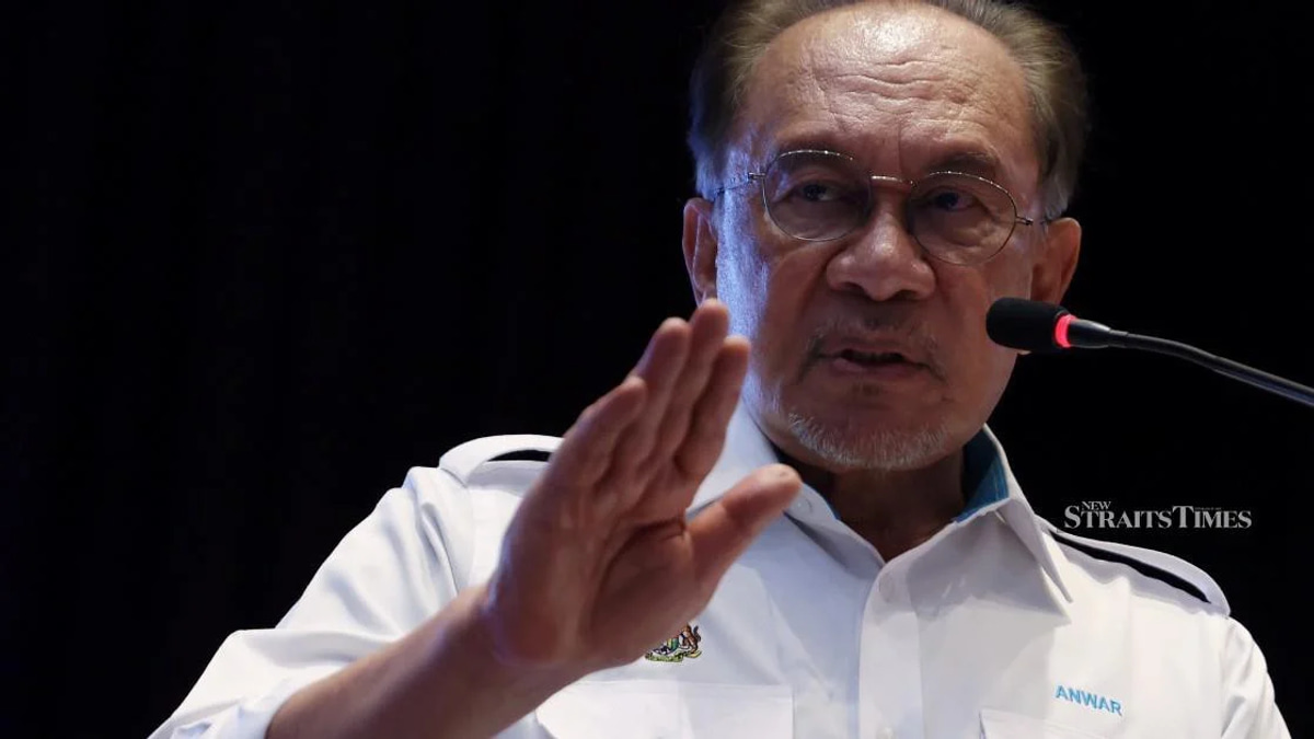 Civil Service Excellence Behind Malaysia's Global Competitiveness Gain, Anwar Says