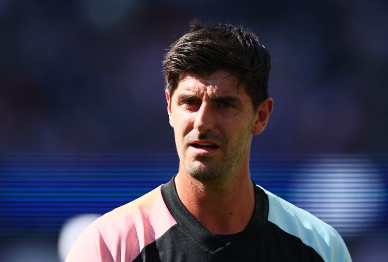Courtois Backs Van Bommel as Belgium's New Coach, Eyes Selective Return