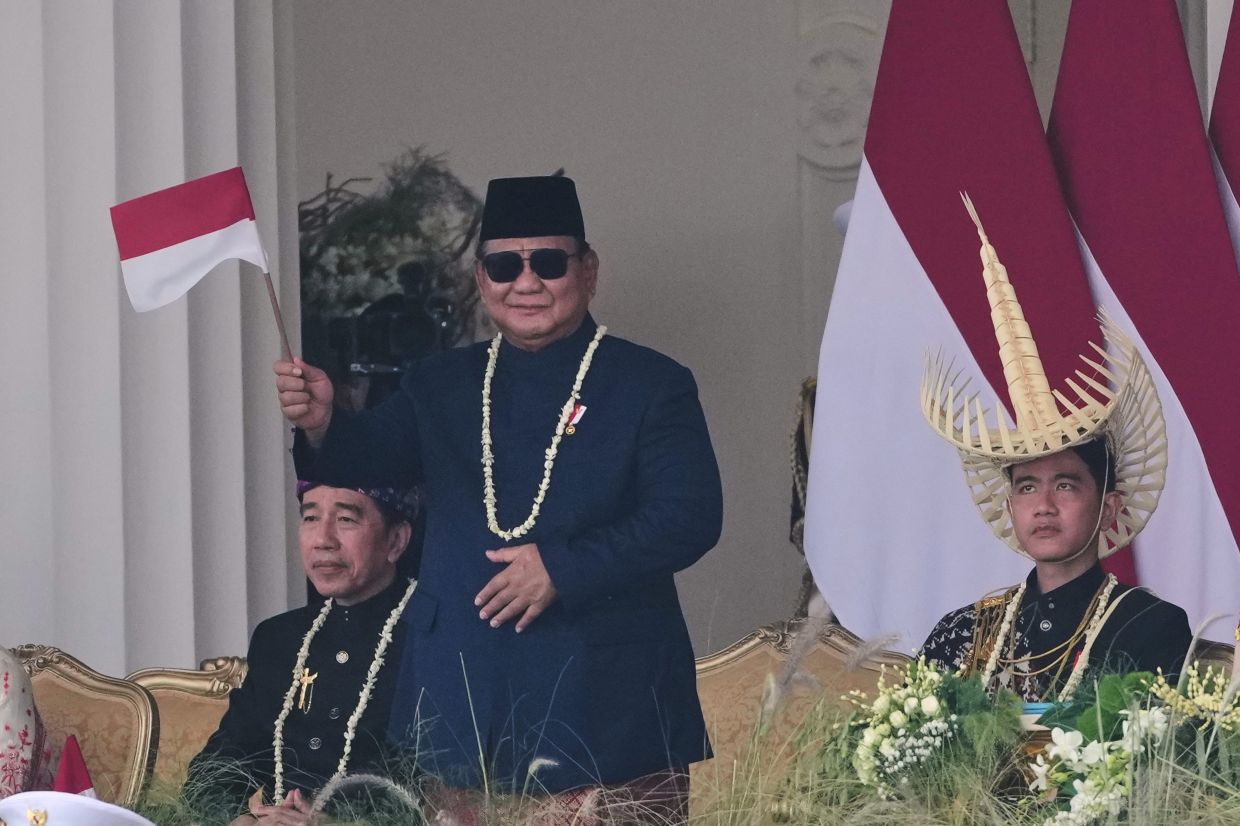 Indonesia Observes Independence Day as Earthquake Devastates Flores