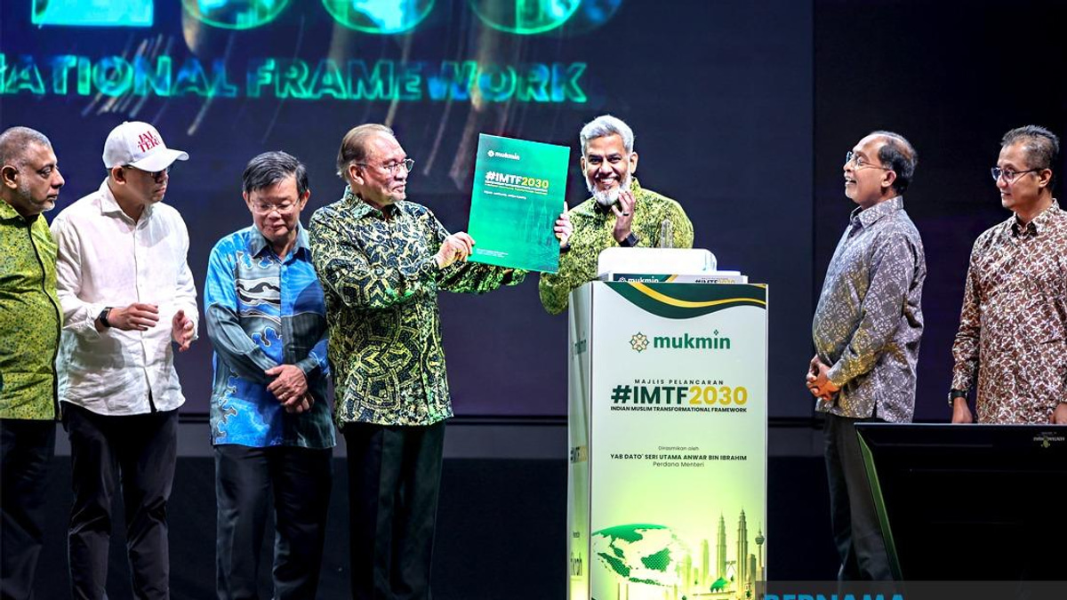 Anwar Sets 30-Day Deadline to Streamline Foreign Worker Approvals for Hospitality Sector