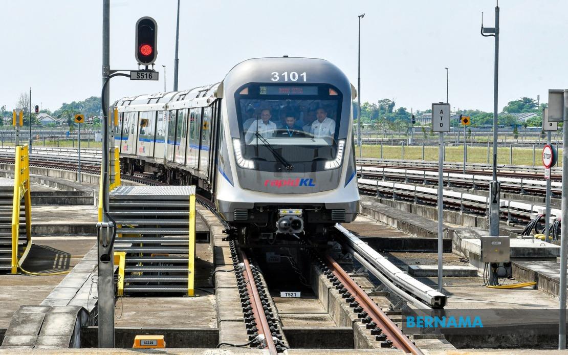 Free LRT3 Shah Alam Rides Offer Students and Commuters a Month to Experience New Transit Route