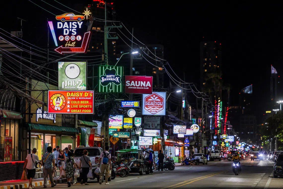 US Navy carrier docks in Pattaya amid hopes for economic relief and concerns over exploitation