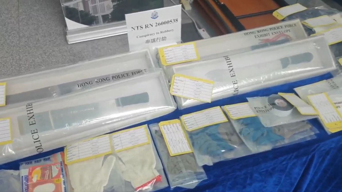 Seven arrested in HK$7 million gold heist at Hong Kong airport