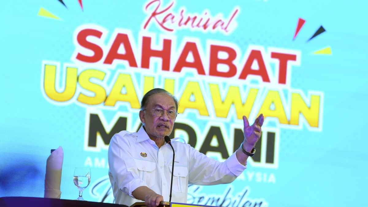 Cabinet Unanimously Supports Programmes Benefiting Malays and Islam, Anwar Assures
