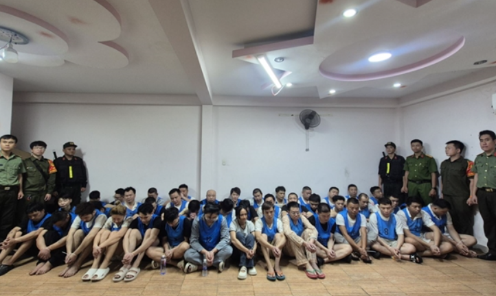 Ho Chi Minh City police dismantle foreign-run online fraud networks with mass arrests