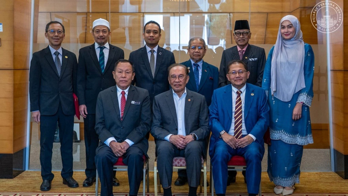 Corruption Fight Demands Whole-of-Nation Approach, Says PM Anwar