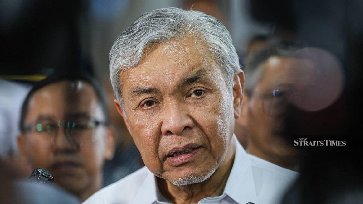 Zahid to Activate BN Campaign Machine, Unveil Negri Sembilan Slate Tomorrow