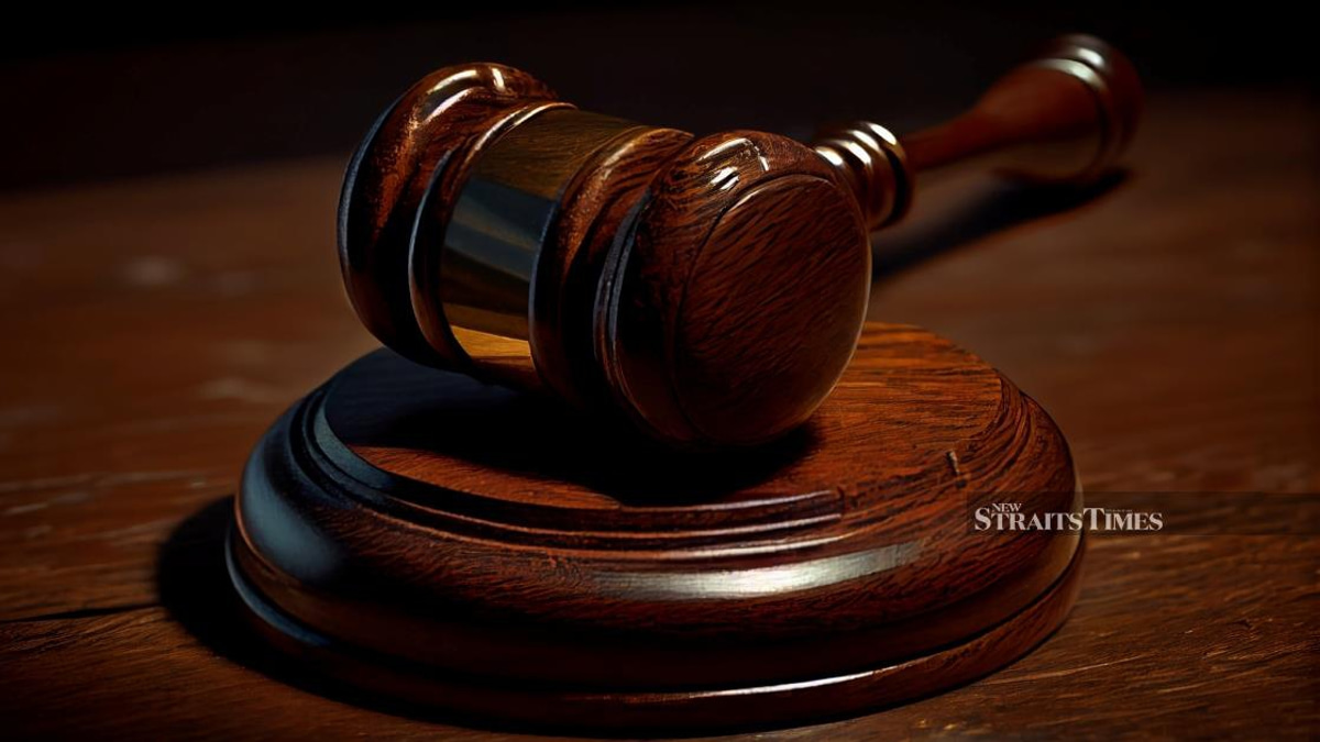 Trainee Teacher Enters Not Guilty Plea to Sexual Assault Charges Involving Minor