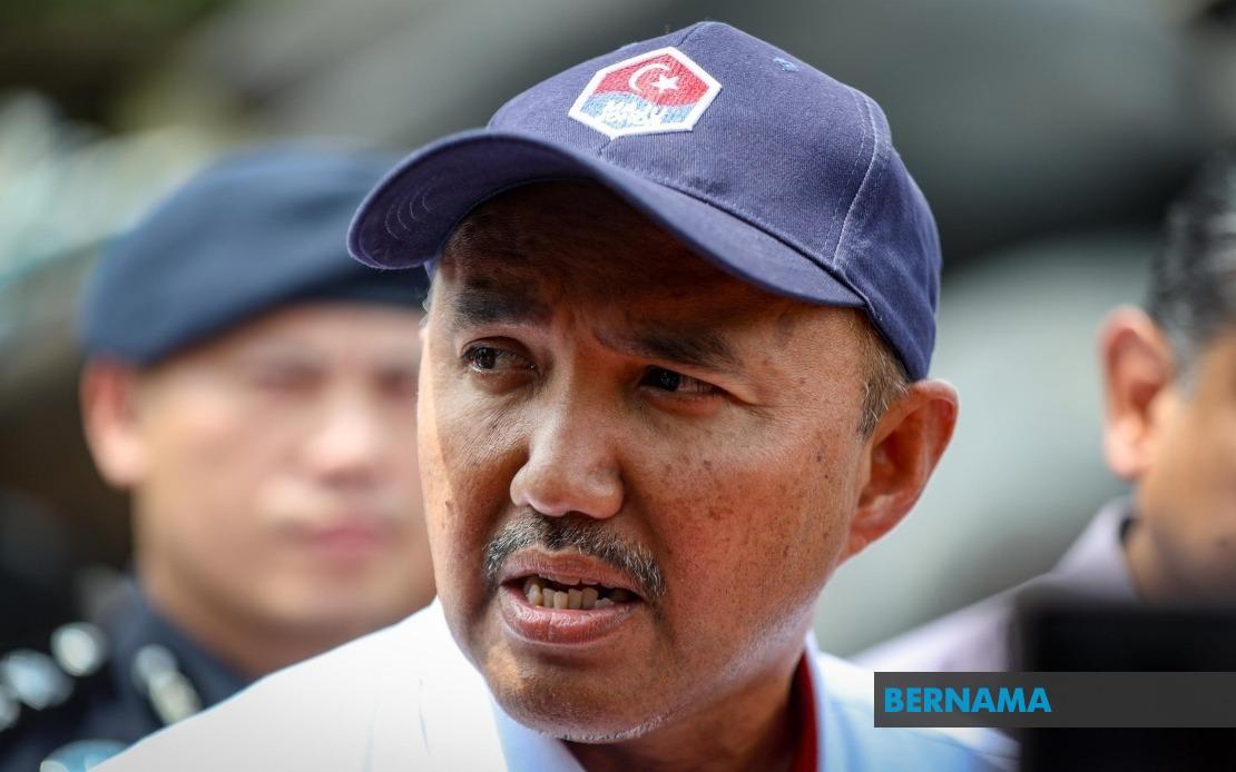 Illegal waste dumping operation shut down in Johor; four arrested
