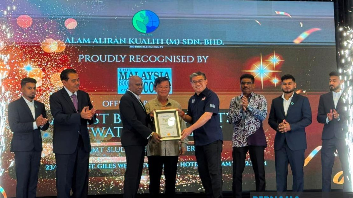 AAK's Sungai Dua Plant Earns Malaysian Book of Records Recognition for Dewatering Innovation