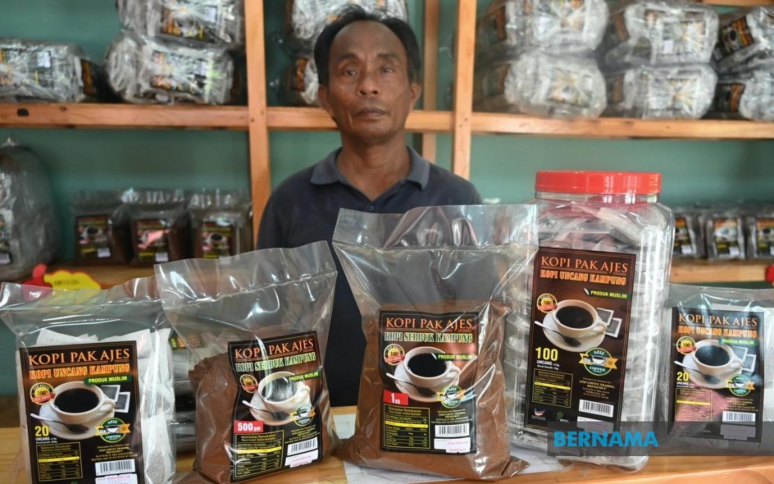 Johor Election Perks Up Coffee Business for Batu Pahat Entrepreneur