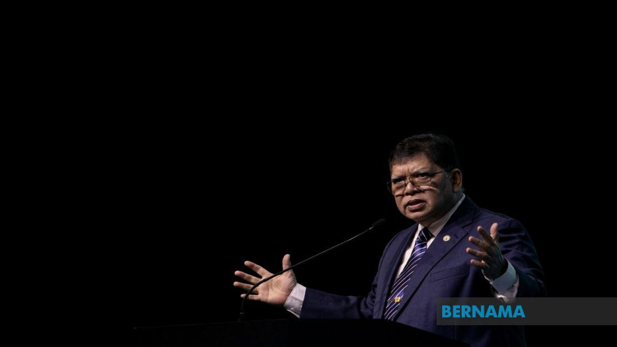 Parliament Speaker Johari Unveils Three Pillars for Democratic Renewal and National Cohesion