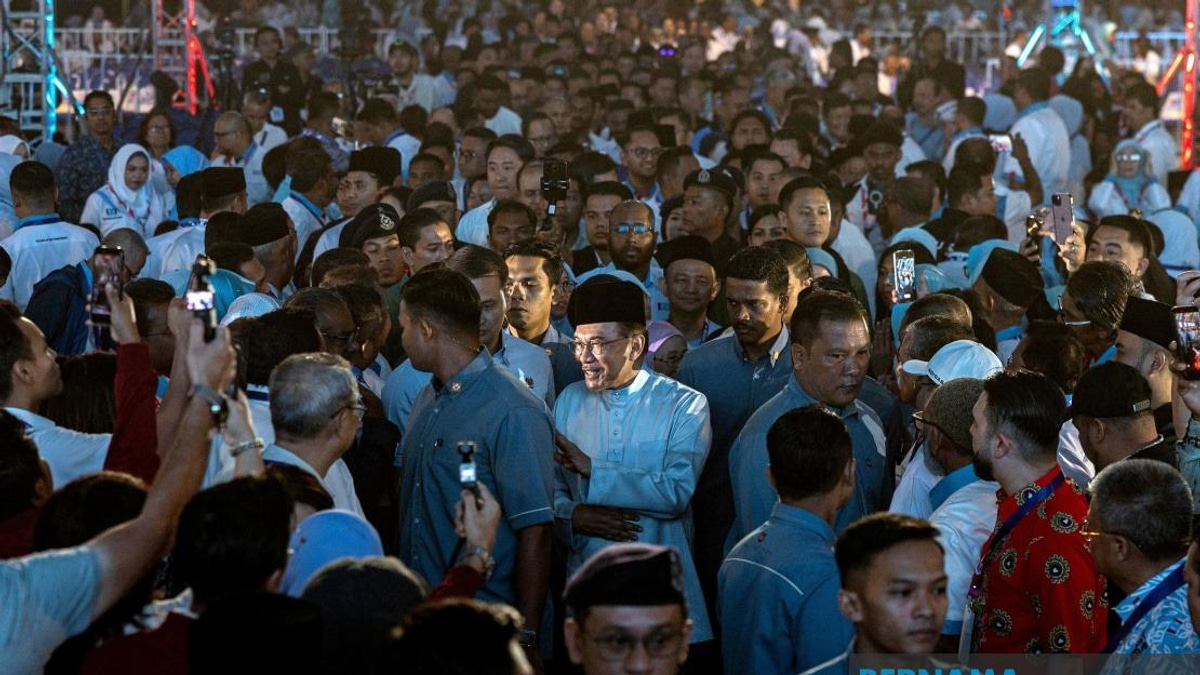 PKR Must Rebuild Trust Through Self-Reflection, Says PM's Senior Adviser Tengku Zafrul